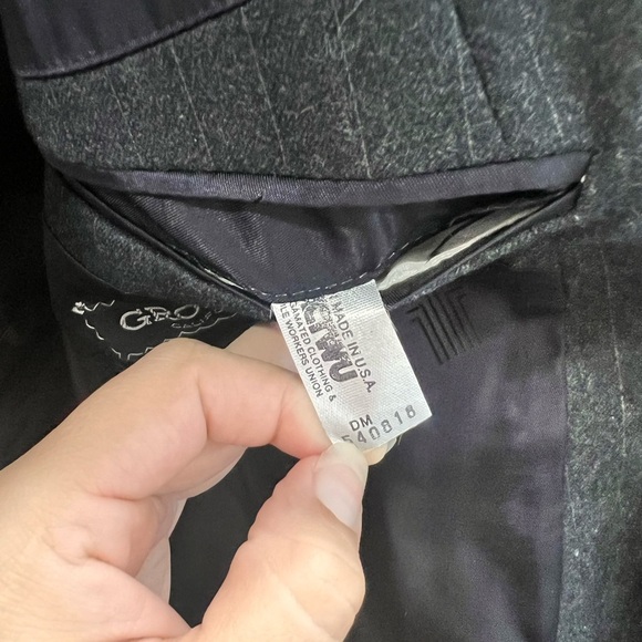 Lanvin coat
Paris New York - Picture 10 of 10